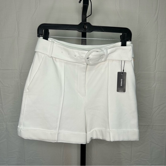 Express Women's White High-Waisted Shorts Size 2. NWT - Picture 2 of 6